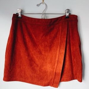 DESIGN LAB red suede like skirt